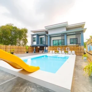 chill pool villa